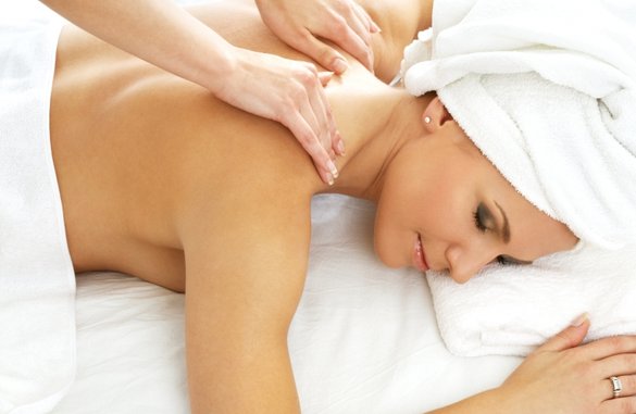 Massage et cosmétiques dans l'espace bien-être du Waldhotel